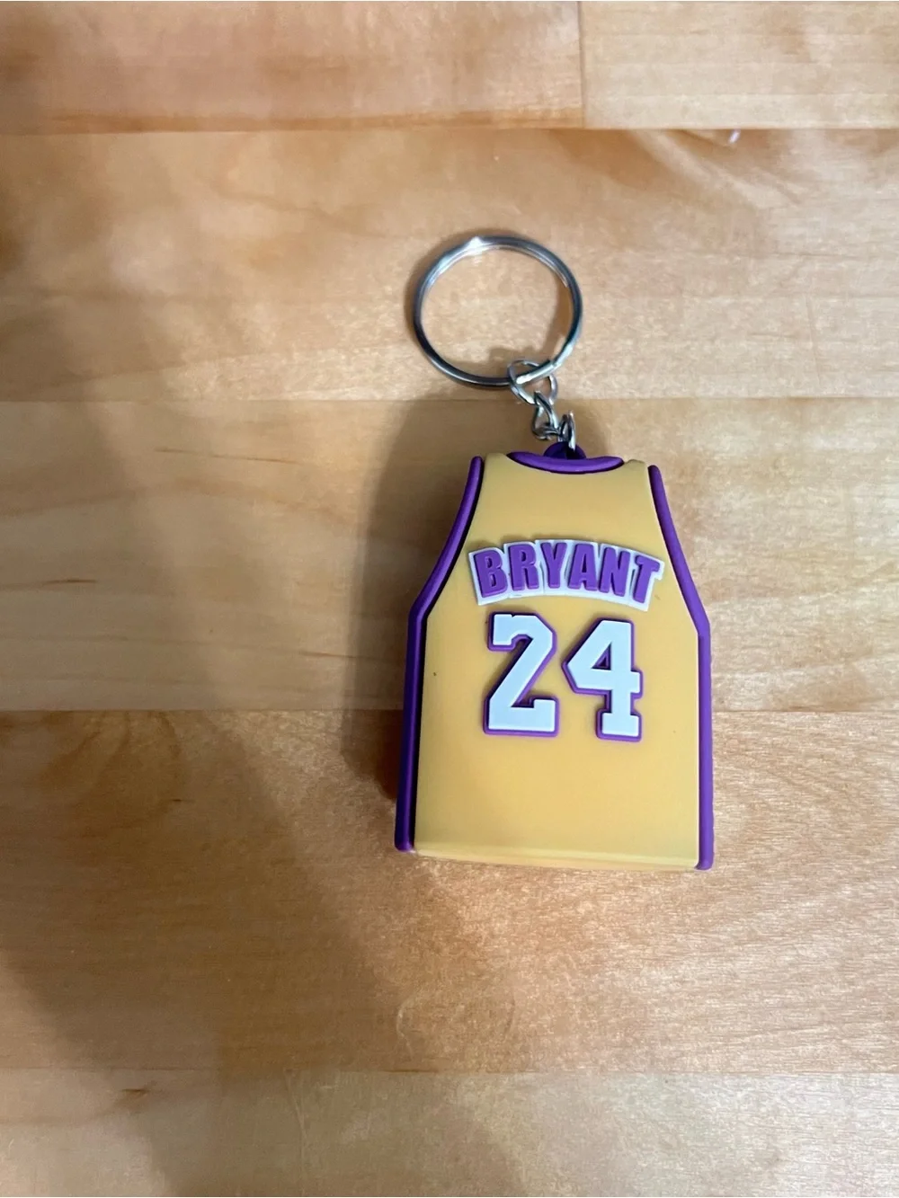 KOBE BRYANT 24 LA LAKERS JERSEY STYLE DOUBLESIDED KEYCHAIN WITHOUT LANYARD